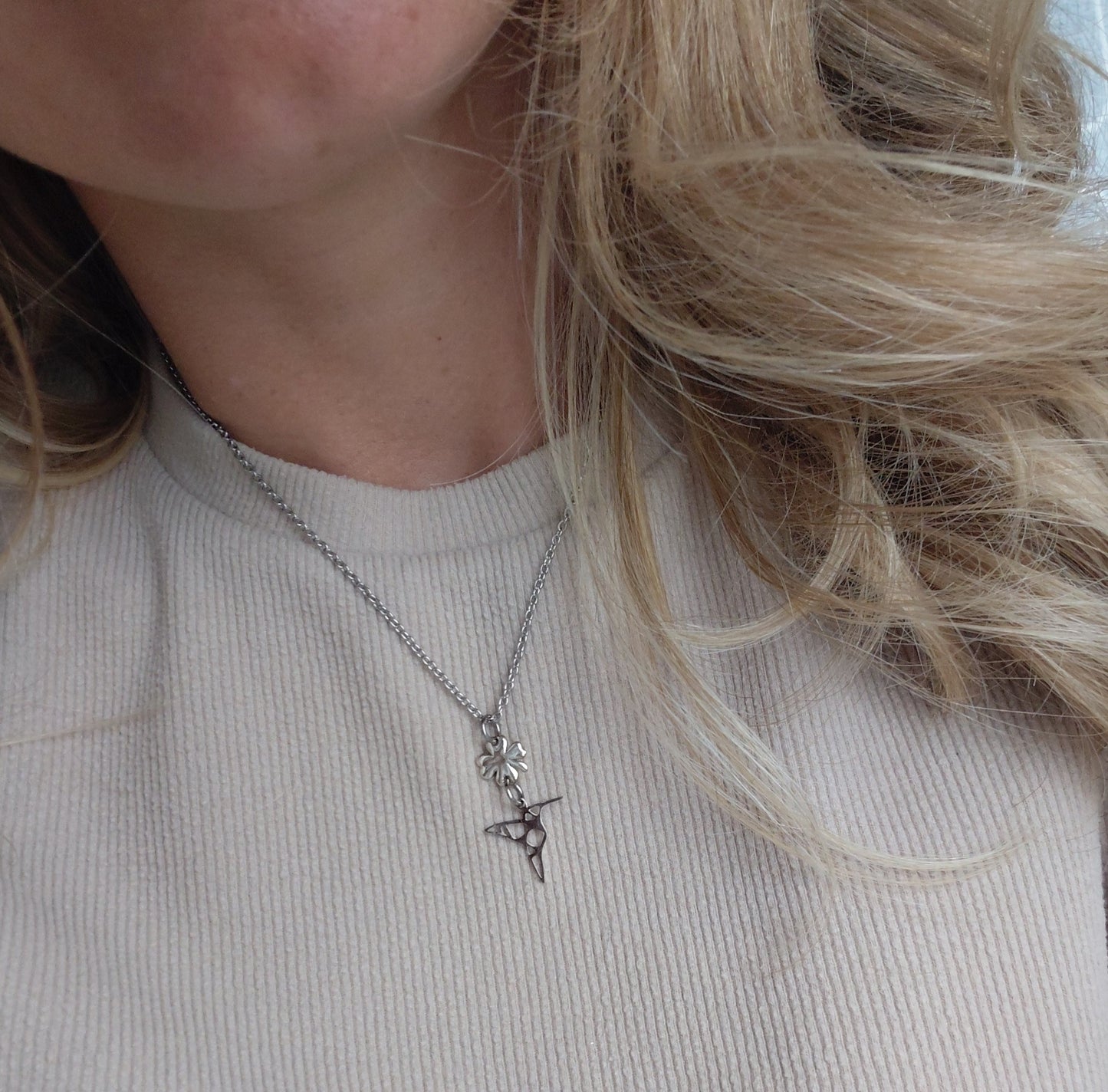 Collier porte bonheur Colibri